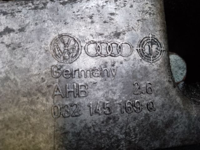 bontott VW GOLF IV Generátor Tartó Bak