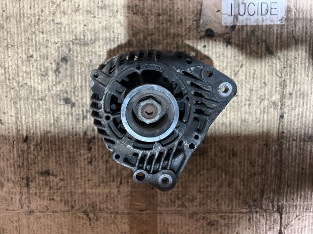 bontott VW GOLF IV Generátor