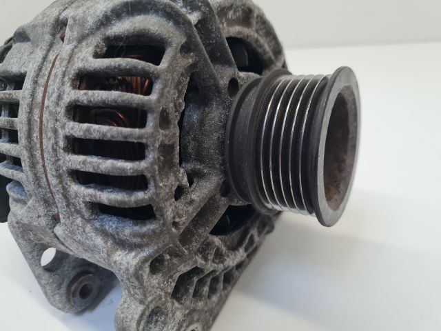 bontott VW GOLF IV Generátor