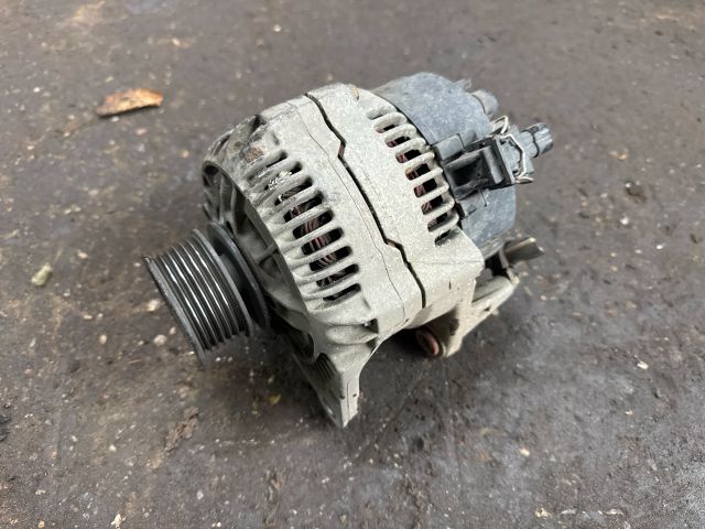 bontott VW GOLF IV Generátor