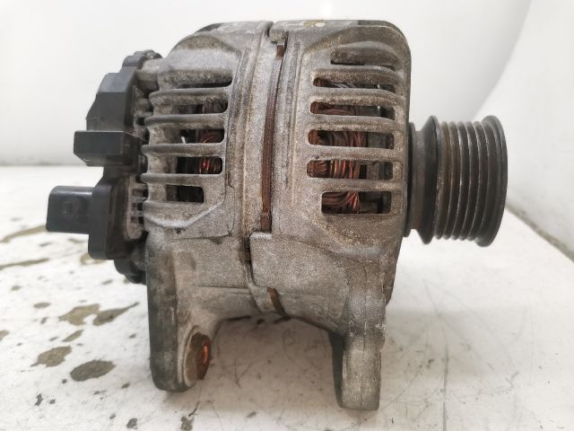 bontott VW GOLF IV Generátor