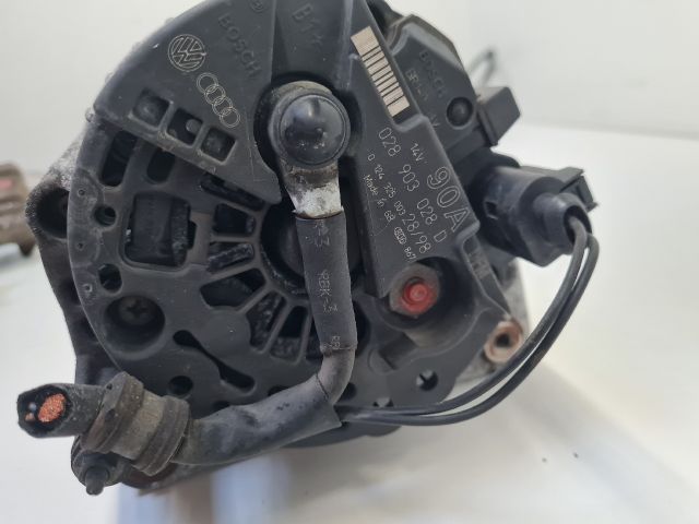 bontott VW GOLF IV Generátor