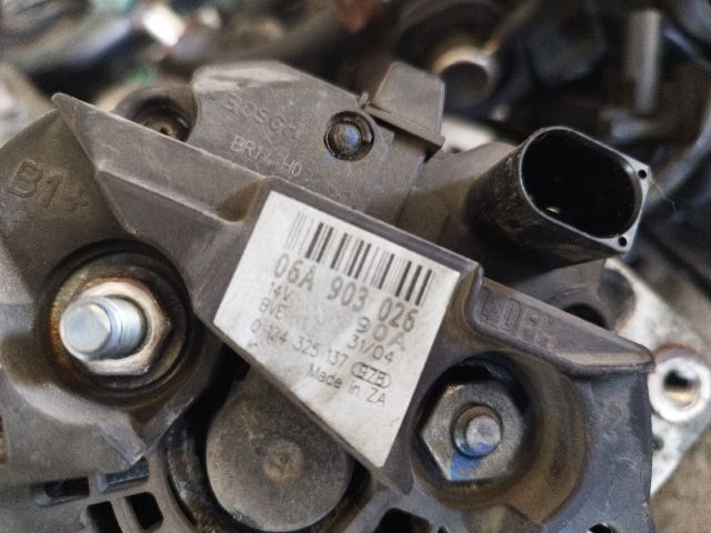 bontott VW GOLF IV Generátor