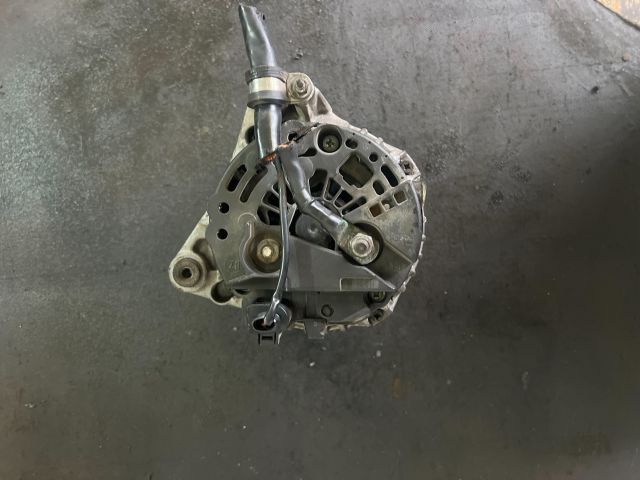 bontott VW GOLF IV Generátor