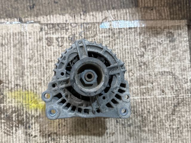 bontott VW GOLF IV Generátor