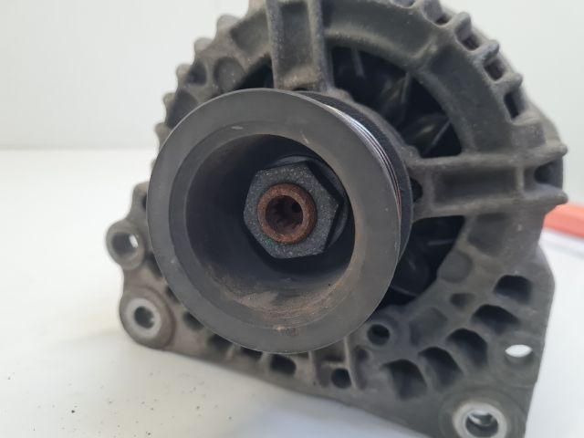 bontott VW GOLF IV Generátor