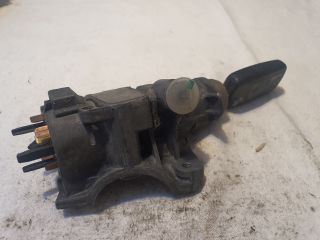 bontott VW GOLF IV Gyújtáskapcsoló Házzal