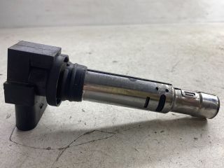 bontott VW GOLF IV Gyújtótrafó