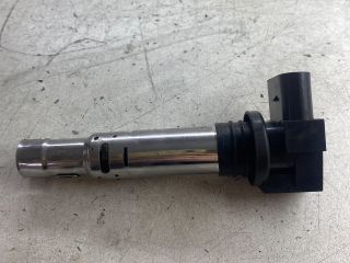 bontott VW GOLF IV Gyújtótrafó