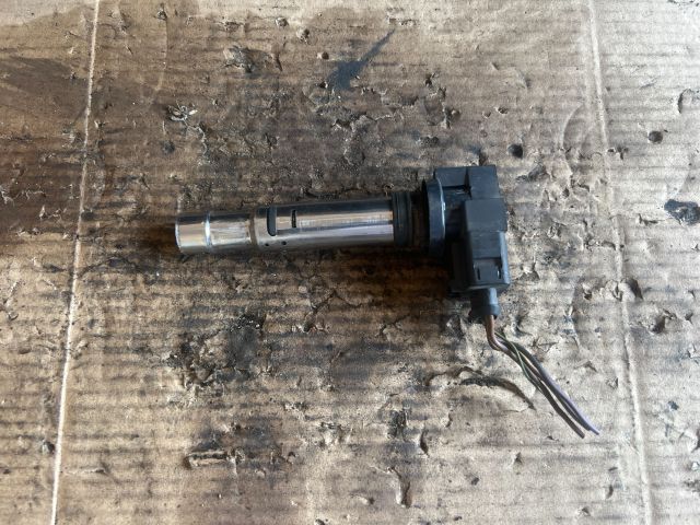 bontott VW GOLF IV Gyújtótrafó