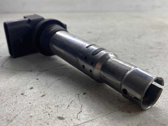 bontott VW GOLF IV Gyújtótrafó