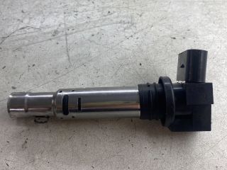 bontott VW GOLF IV Gyújtótrafó