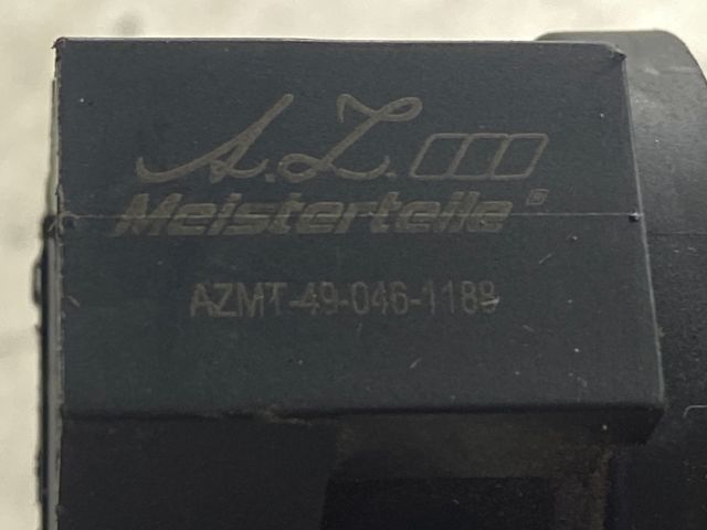 bontott VW GOLF IV Gyújtótrafó