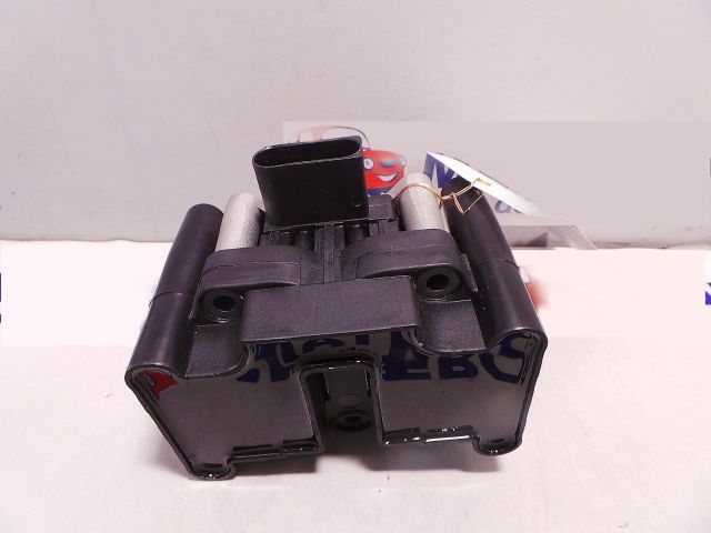 bontott VW GOLF IV Gyújtótrafó