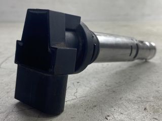 bontott VW GOLF IV Gyújtótrafó