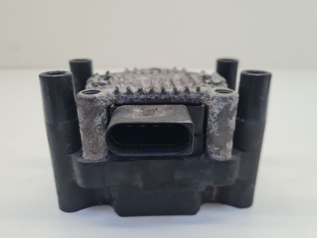 bontott VW GOLF IV Gyújtótrafó