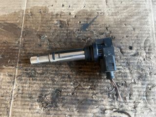 bontott VW GOLF IV Gyújtótrafó