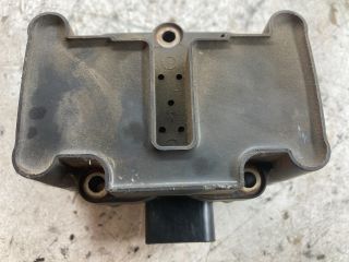 bontott VW GOLF IV Gyújtótrafó