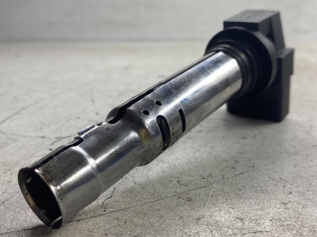 bontott VW GOLF IV Gyújtótrafó