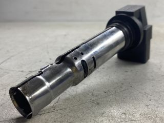 bontott VW GOLF IV Gyújtótrafó