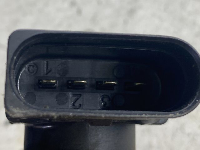 bontott VW GOLF IV Gyújtótrafó