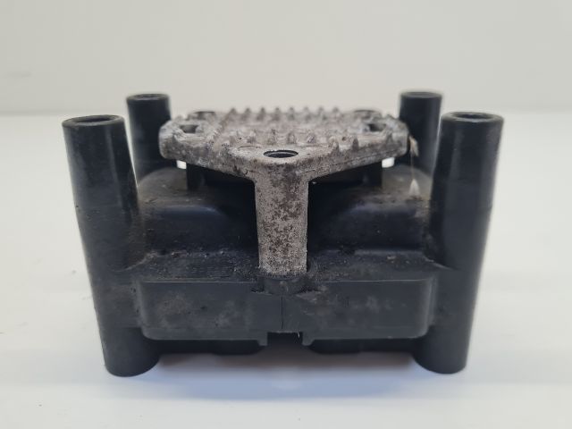 bontott VW GOLF IV Gyújtótrafó