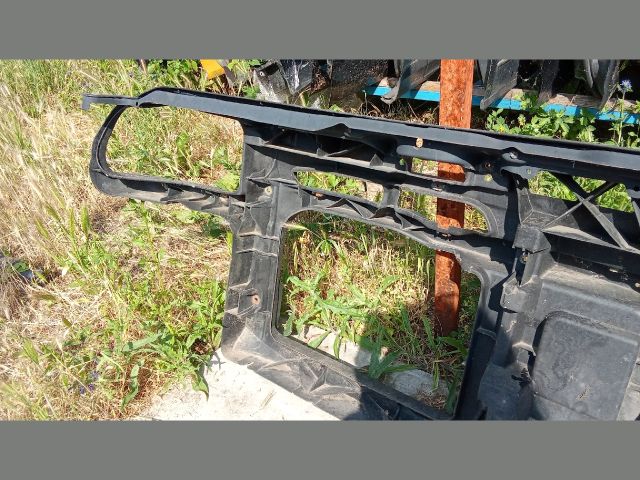 bontott VW GOLF IV Homlokfal (Üres lemez)