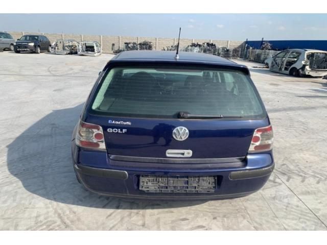 bontott VW GOLF IV Homlokfal (Üres lemez)
