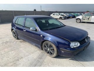 bontott VW GOLF IV Homlokfal (Üres lemez)