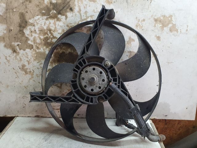 bontott VW GOLF IV Hűtőventilátor