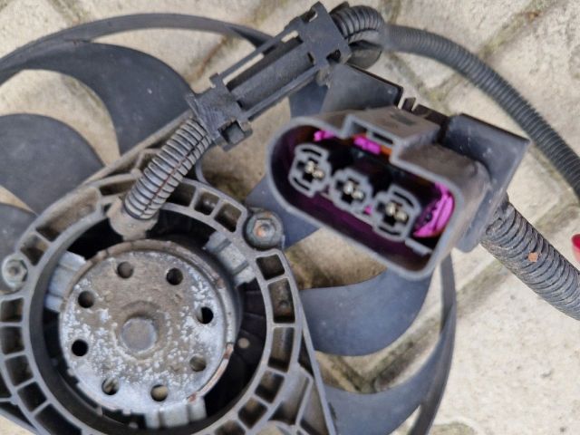 bontott VW GOLF IV Hűtőventilátor