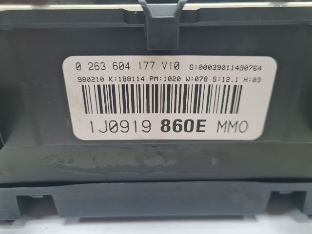 bontott VW GOLF IV Immobilizer Elektronika