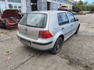 bontott VW GOLF IV Jobb első Csonkállvány Kerékaggyal