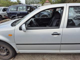 bontott VW GOLF IV Jobb első Csonkállvány Kerékaggyal