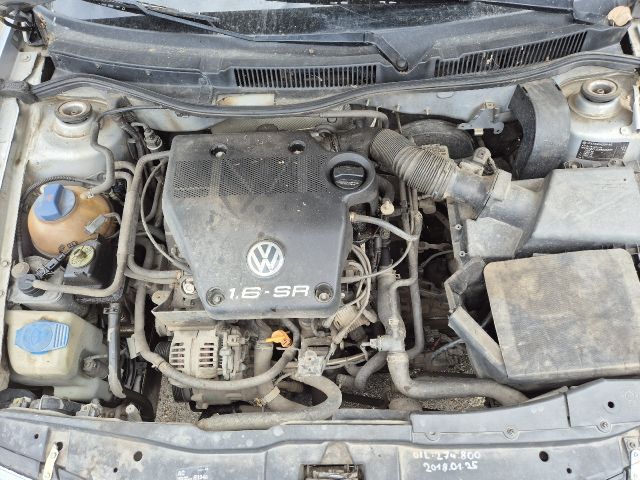 bontott VW GOLF IV Jobb első Csonkállvány Kerékaggyal