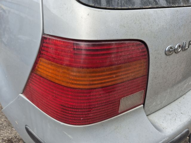 bontott VW GOLF IV Jobb első Csonkállvány Kerékaggyal