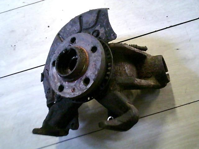 bontott VW GOLF IV Jobb első Csonkállvány Kerékaggyal