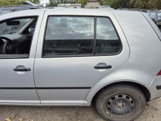 bontott VW GOLF IV Jobb első Csonkállvány Kerékaggyal