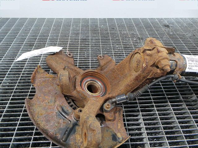 bontott VW GOLF IV Jobb első Csonkállvány