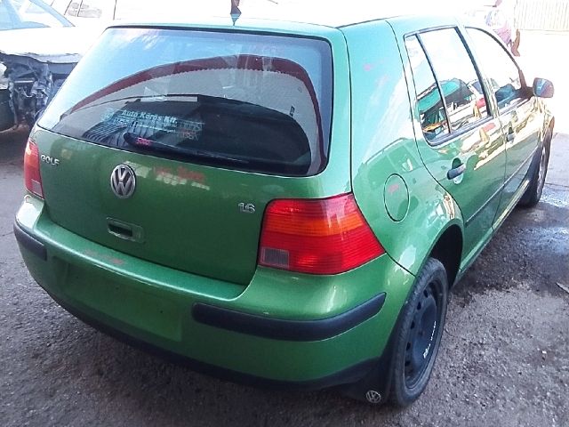 bontott VW GOLF IV Jobb első Gólyaláb (Lengécsillapító, Rugó)