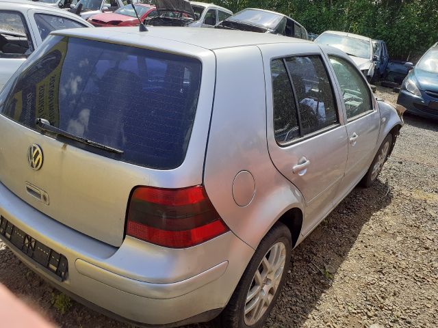 bontott VW GOLF IV Jobb hátsó Féknyereg Munkahengerrel