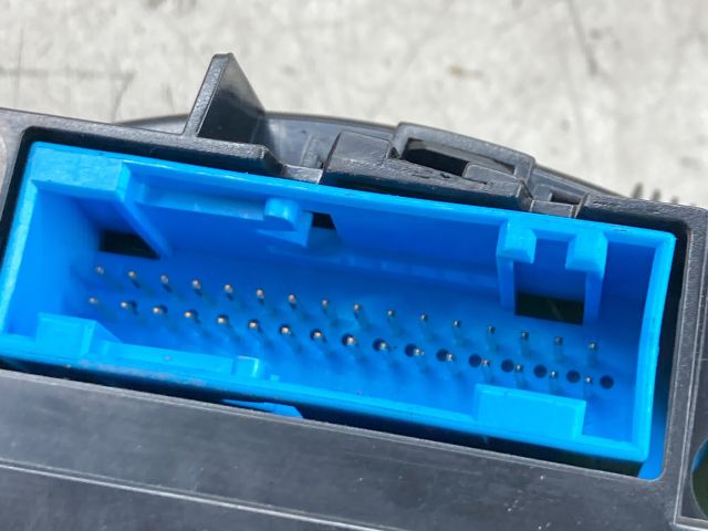 bontott VW GOLF IV Kilométeróra