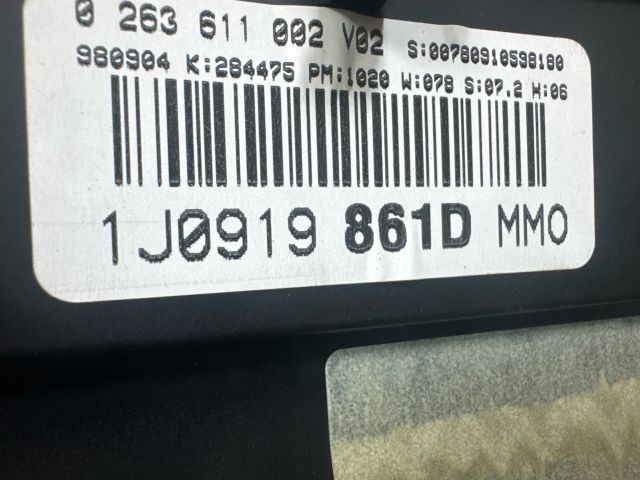 bontott VW GOLF IV Kilométeróra