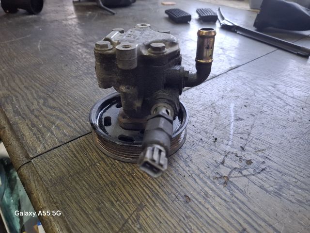 bontott VW GOLF IV Kormányszervó Motor (Hidraulikus)