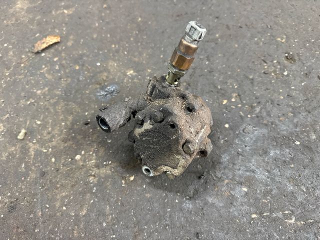 bontott VW GOLF IV Kormányszervó Motor (Hidraulikus)