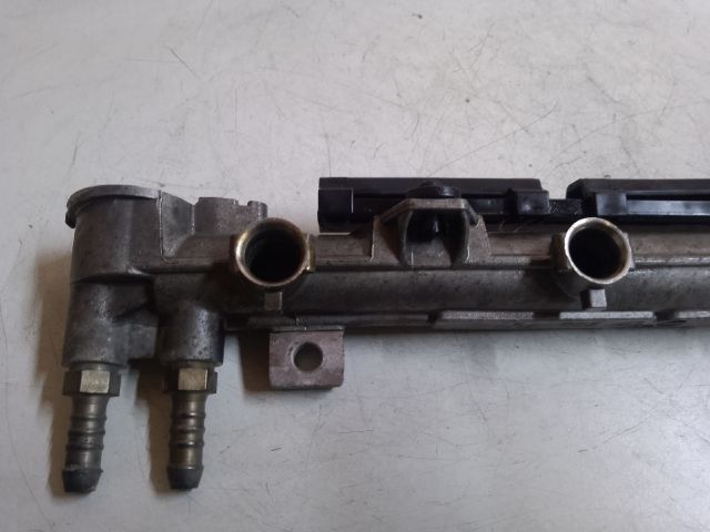 bontott VW GOLF IV Közösnyomócső