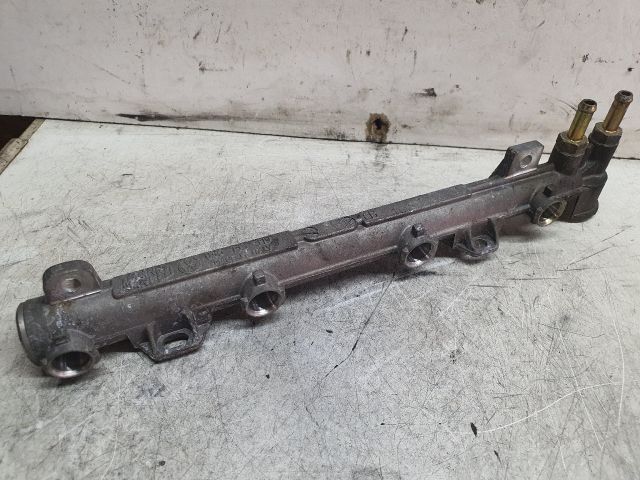 bontott VW GOLF IV Közösnyomócső