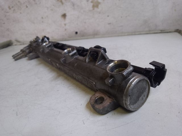 bontott VW GOLF IV Közösnyomócső