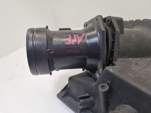 bontott VW GOLF IV Légszűrő Ház Fedél