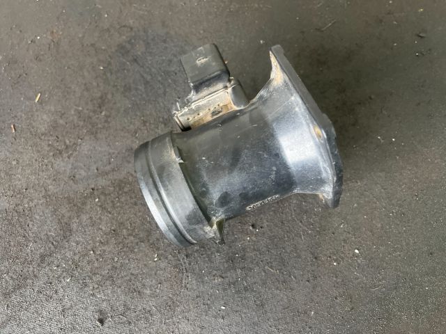 bontott VW GOLF IV Légtömegmérő